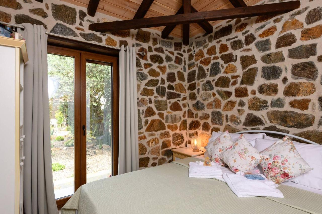 Eleni'S Stone House Villa Skala Potamia  Bagian luar foto